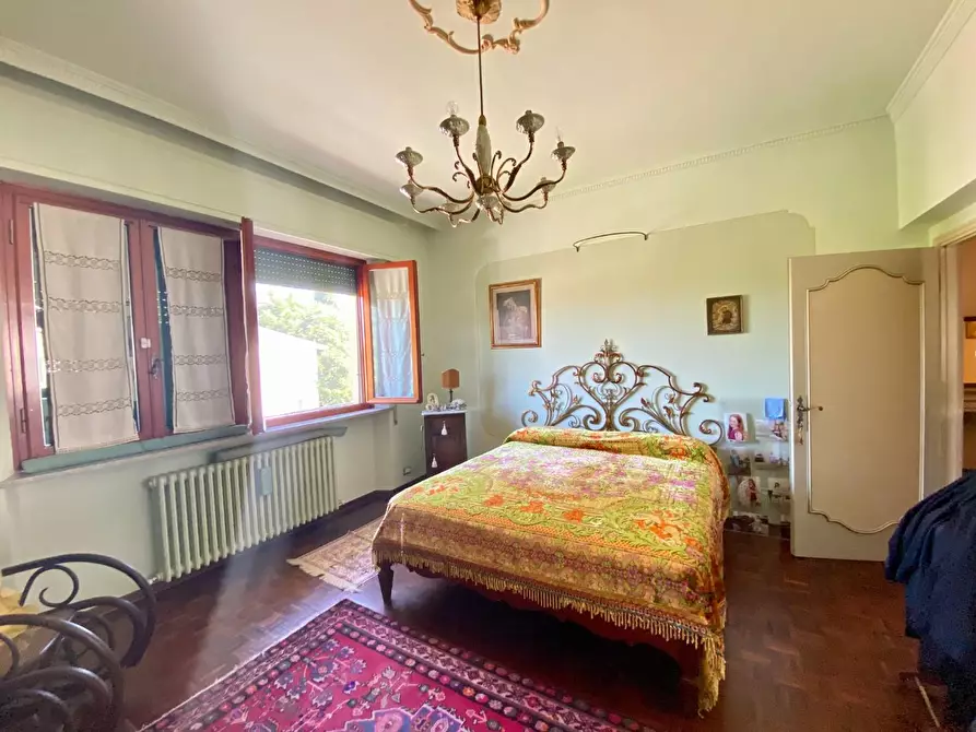 Immagine 12 di Casa bifamiliare in vendita  a Capannori