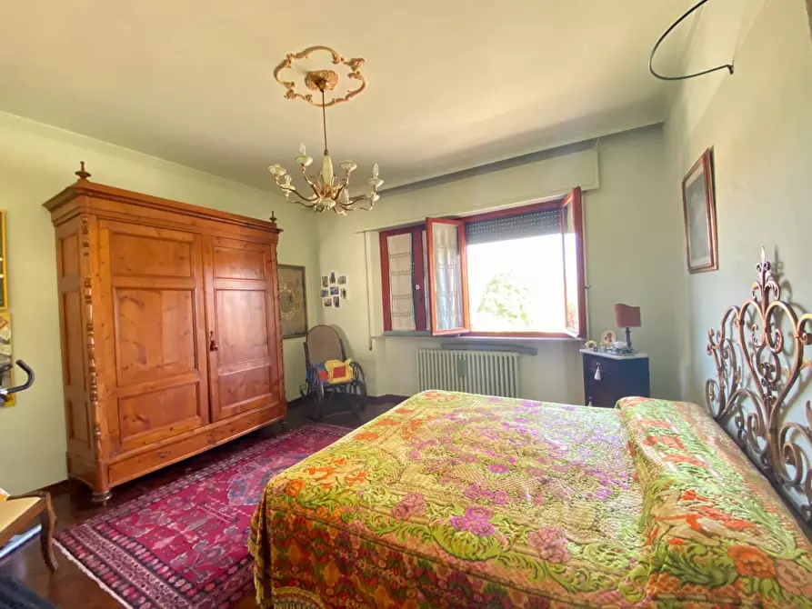 Immagine 38 di Casa bifamiliare in vendita  a Capannori