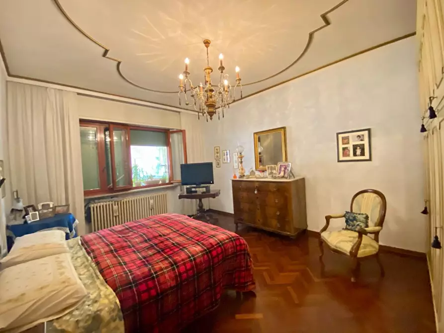 Immagine 40 di Casa bifamiliare in vendita  a Capannori