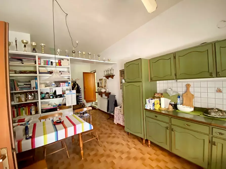 Immagine 48 di Casa bifamiliare in vendita  a Capannori