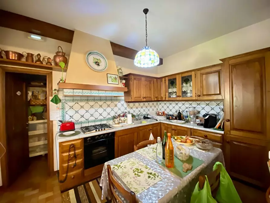 Immagine 37 di Casa bifamiliare in vendita  a Capannori