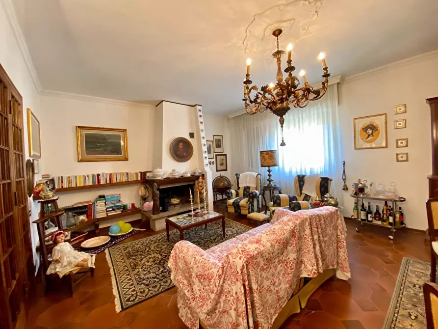 Immagine 31 di Casa bifamiliare in vendita  a Capannori