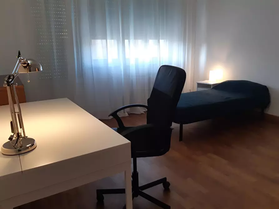 Immagine 8 di Appartamento in affitto  a Pisa