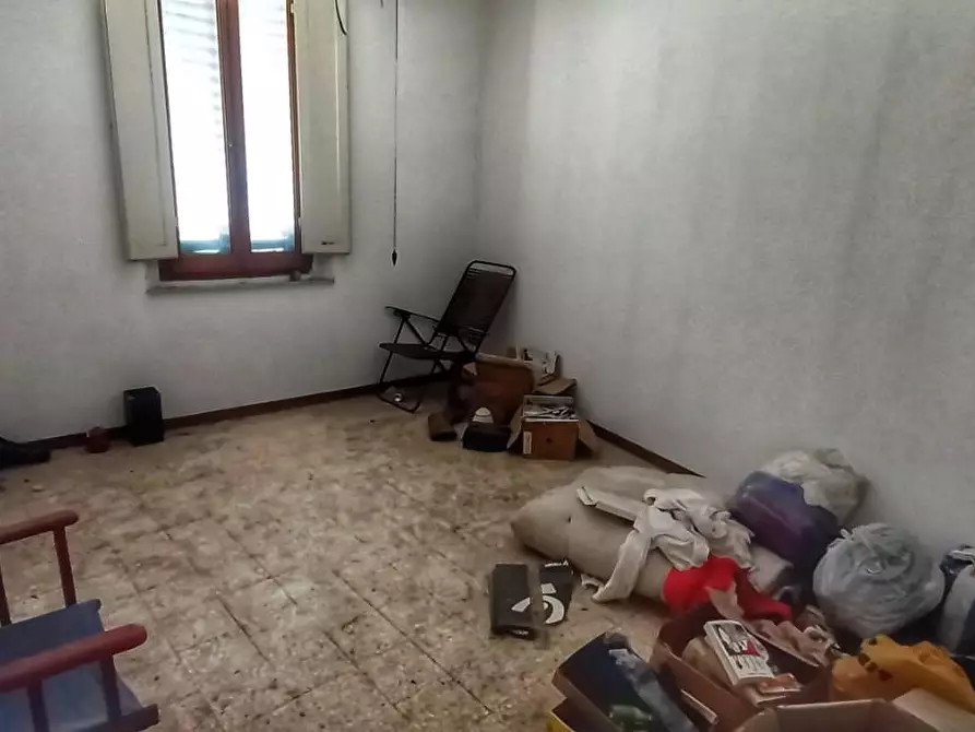 Immagine 10 di Palazzo in vendita  a Montaione