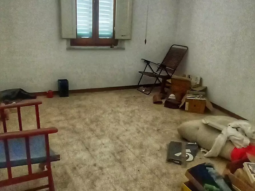 Immagine 11 di Palazzo in vendita  a Montaione