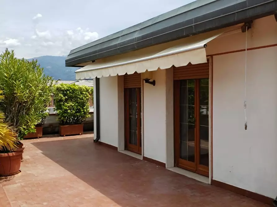 Immagine 34 di Mansarda in affitto  a Massa