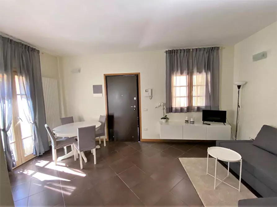 Immagine 2 di Casa semindipendente in affitto  a Lucca