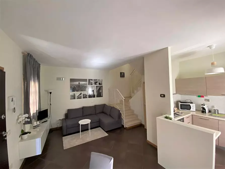 Immagine 3 di Casa semindipendente in affitto  a Lucca