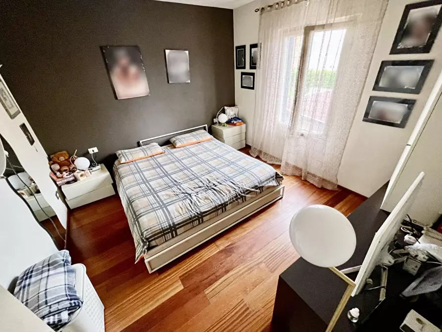 Immagine 22 di Villa in vendita  a Cascina