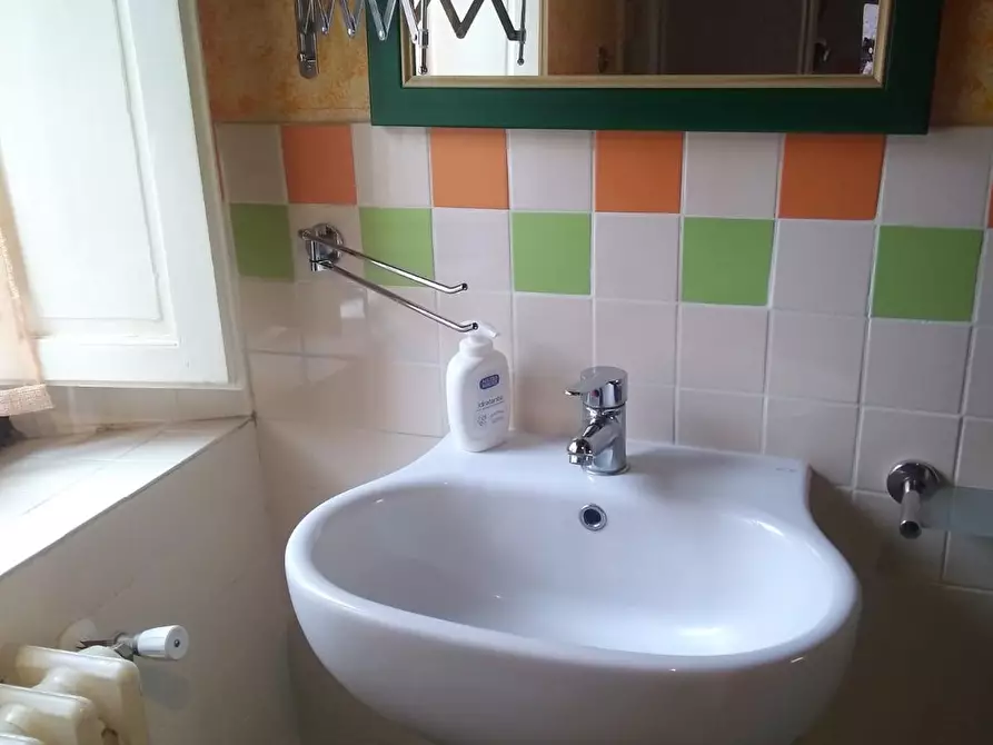 Immagine 21 di Appartamento in vendita  a Castel Del Piano