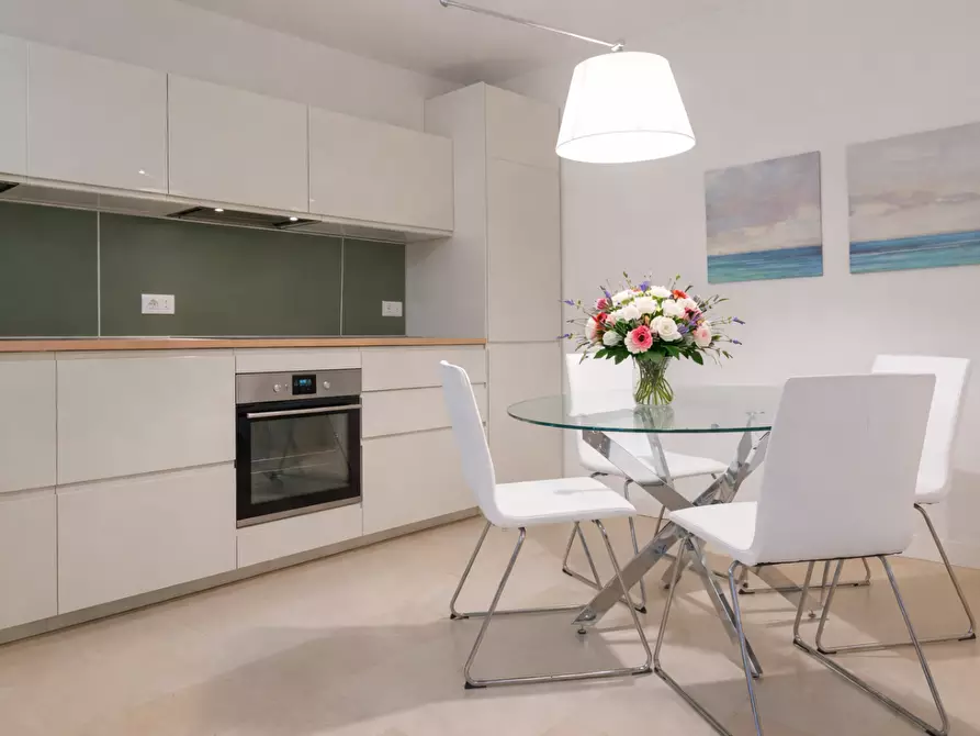 Immagine 6 di Casa bifamiliare in vendita  a Forte Dei Marmi