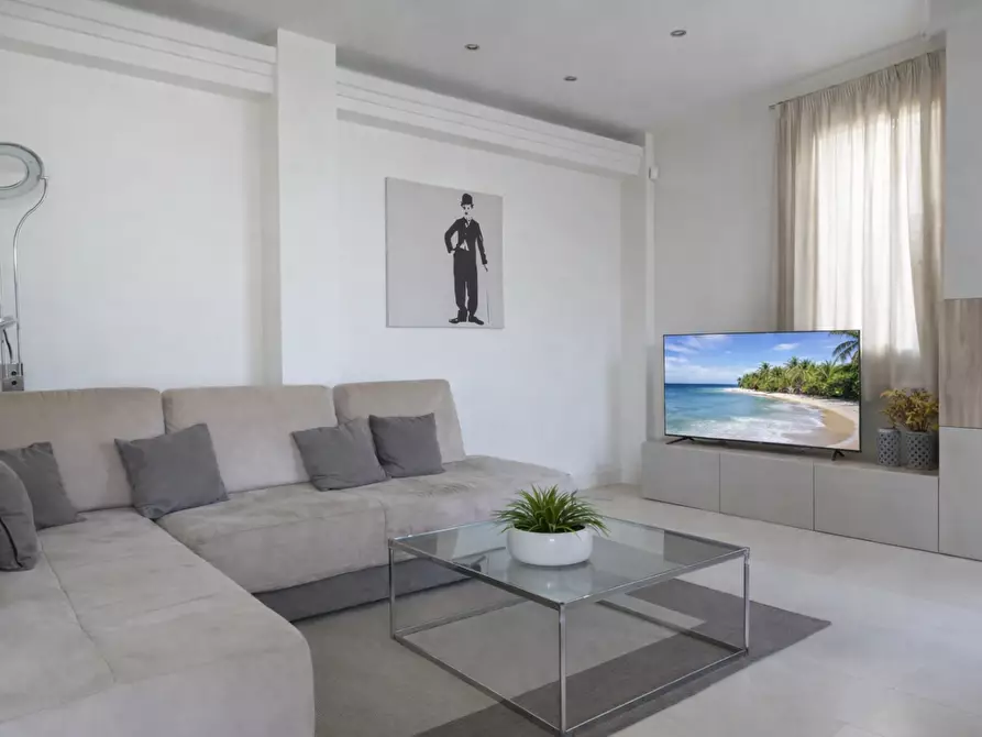Immagine 8 di Casa bifamiliare in vendita  a Forte Dei Marmi