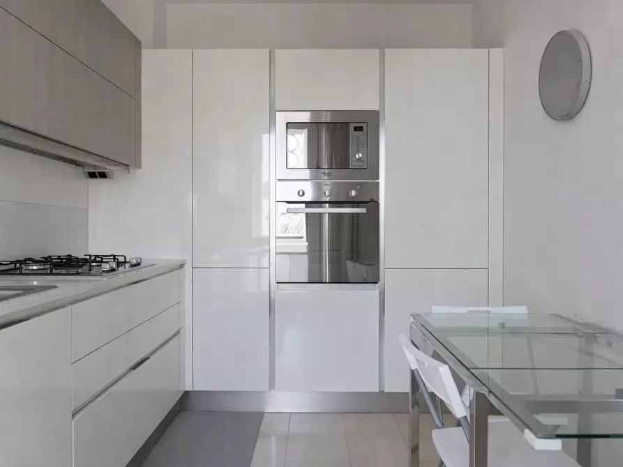 Immagine 5 di Casa bifamiliare in vendita  a Forte Dei Marmi