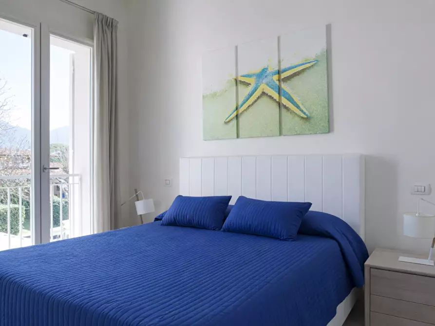 Immagine 15 di Casa bifamiliare in vendita  a Forte Dei Marmi