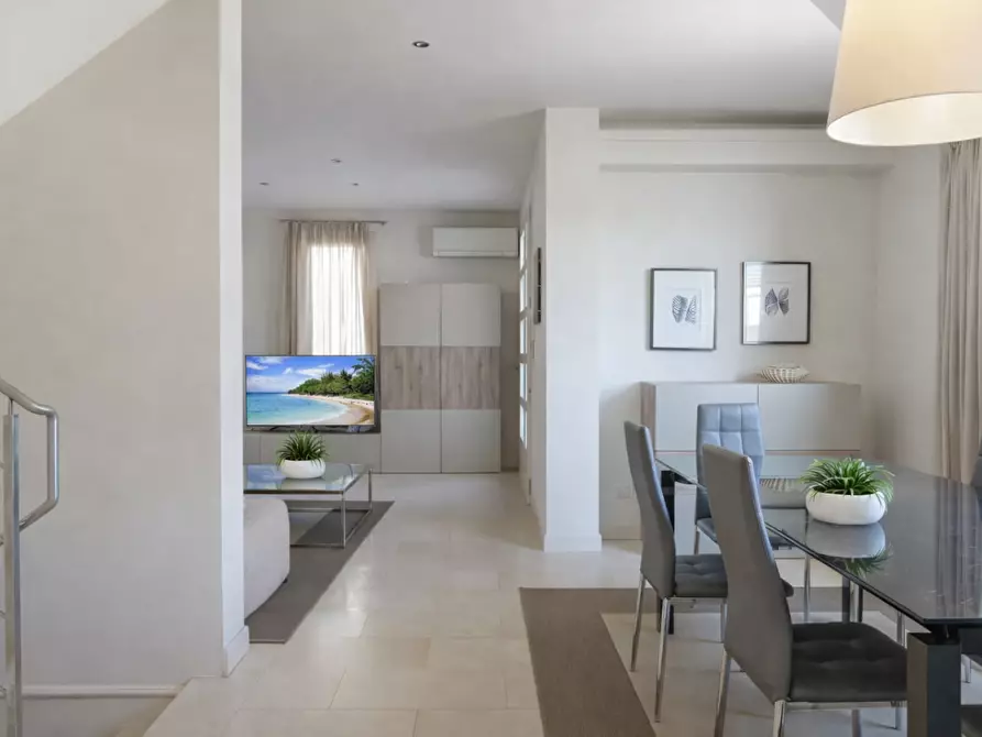 Immagine 4 di Casa bifamiliare in vendita  a Forte Dei Marmi