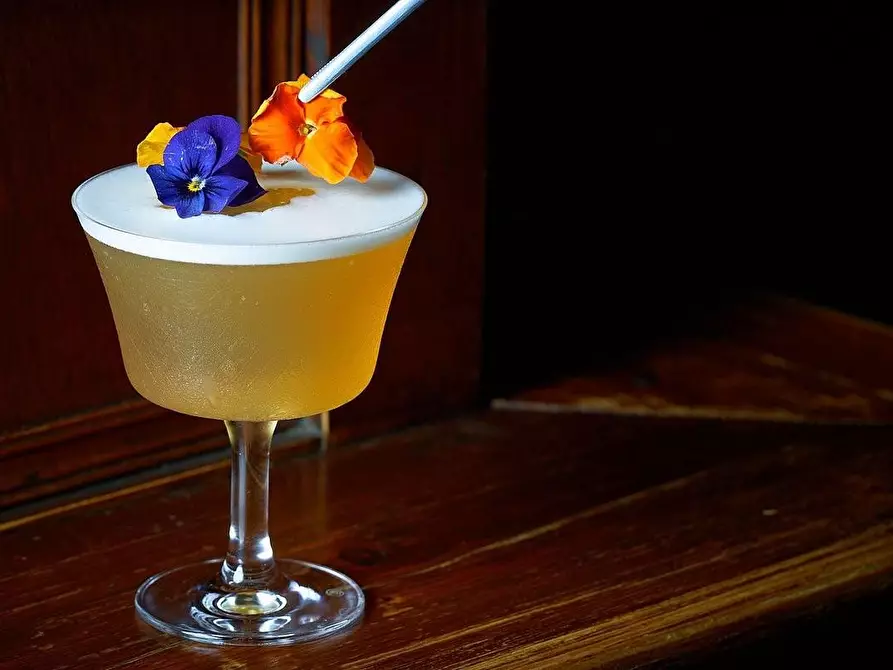 Immagine 2 di Bar / Ristorante in vendita  a Montignoso