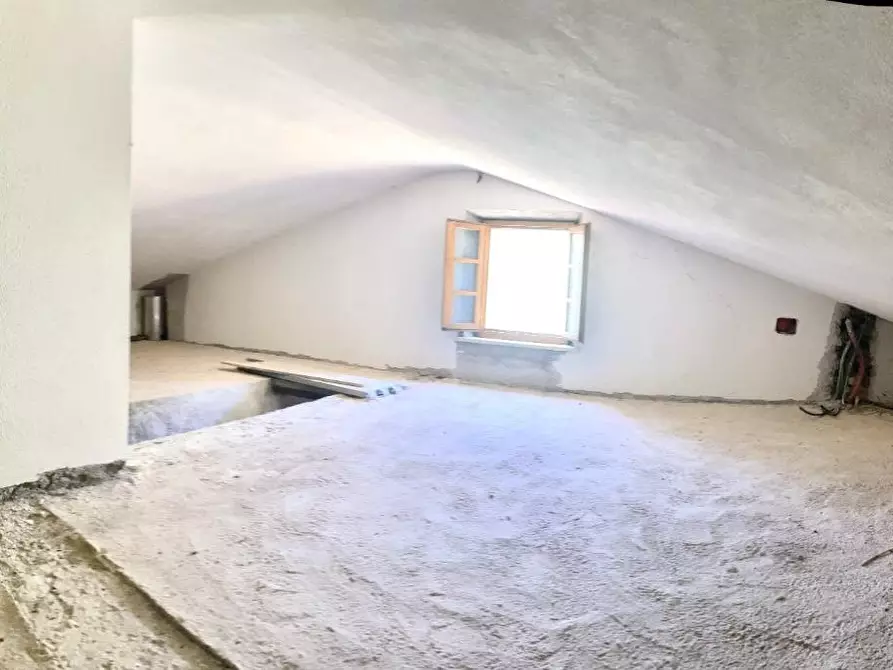 Immagine 29 di Casa colonica in vendita  a Rapolano Terme