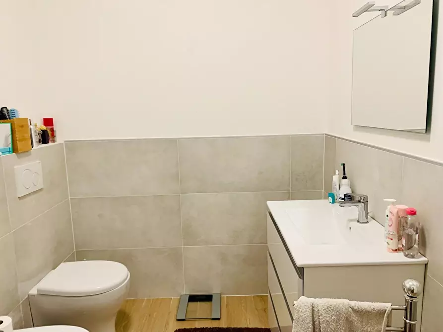 Immagine 16 di Appartamento in vendita  a Empoli