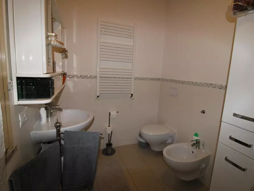 Immagine 4 di Appartamento in vendita  a Pontedera