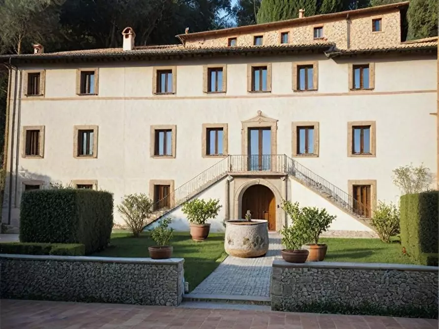 Immagine 1 di Villa in vendita  a Pescaglia