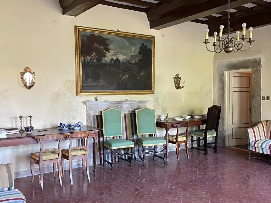 Immagine 24 di Villa in vendita  a Pescaglia