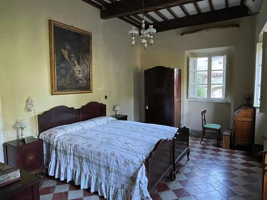 Immagine 30 di Villa in vendita  a Pescaglia