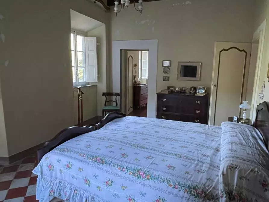 Immagine 31 di Villa in vendita  a Pescaglia