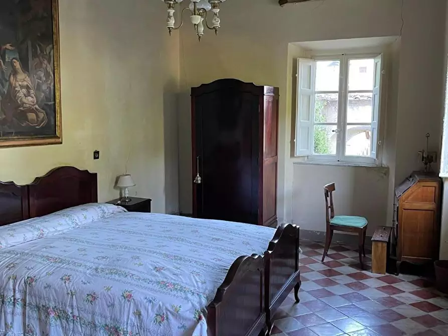 Immagine 29 di Villa in vendita  a Pescaglia