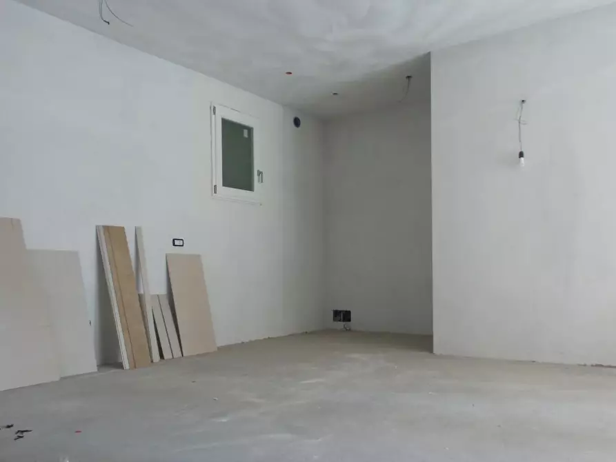 Immagine 3 di Appartamento in vendita  a Empoli