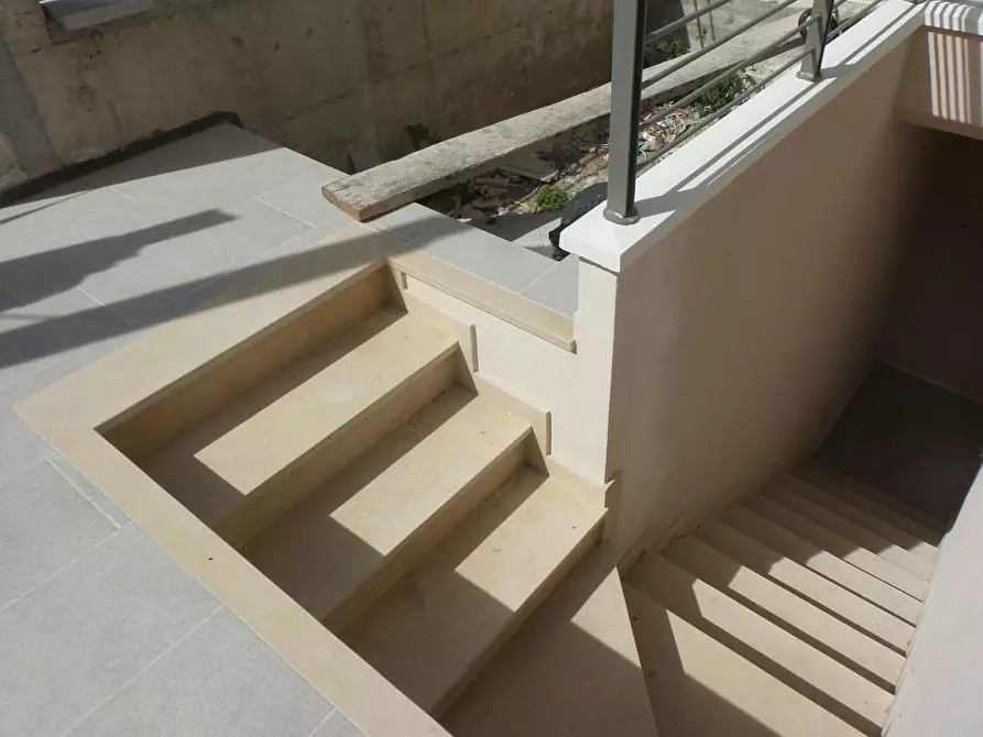 Immagine 2 di Appartamento in vendita  a Empoli