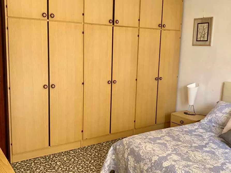 Immagine 7 di Appartamento in vendita  a Massa