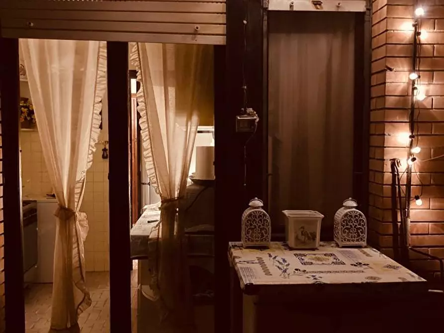 Immagine 3 di Appartamento in vendita  a Massa