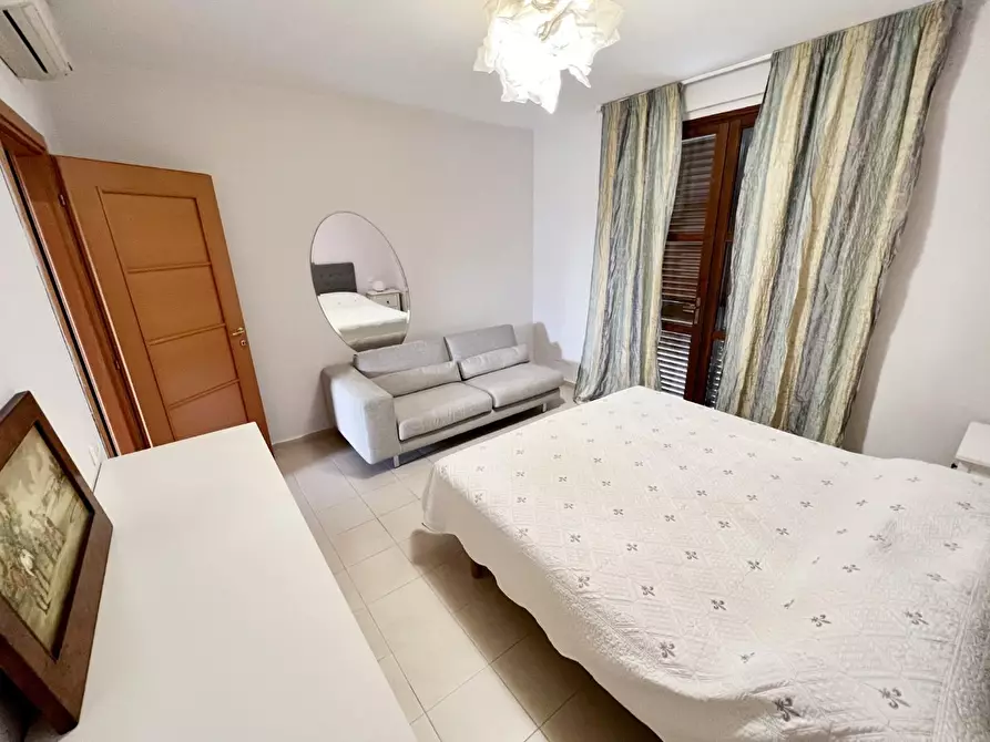 Immagine 10 di Appartamento in vendita  a Pisa