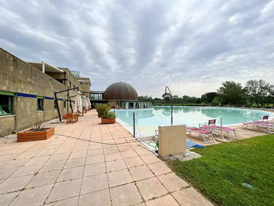 Immagine 17 di Appartamento in vendita  a Pisa