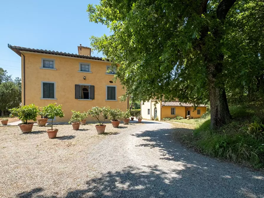 Immagine 13 di Villa in vendita  a Fucecchio