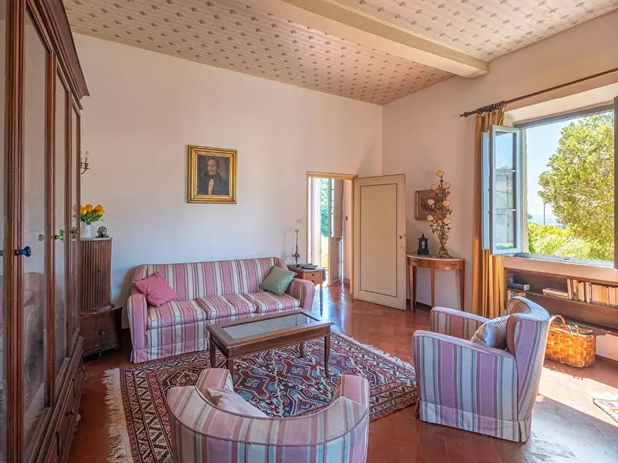 Immagine 16 di Villa in vendita  a Fucecchio