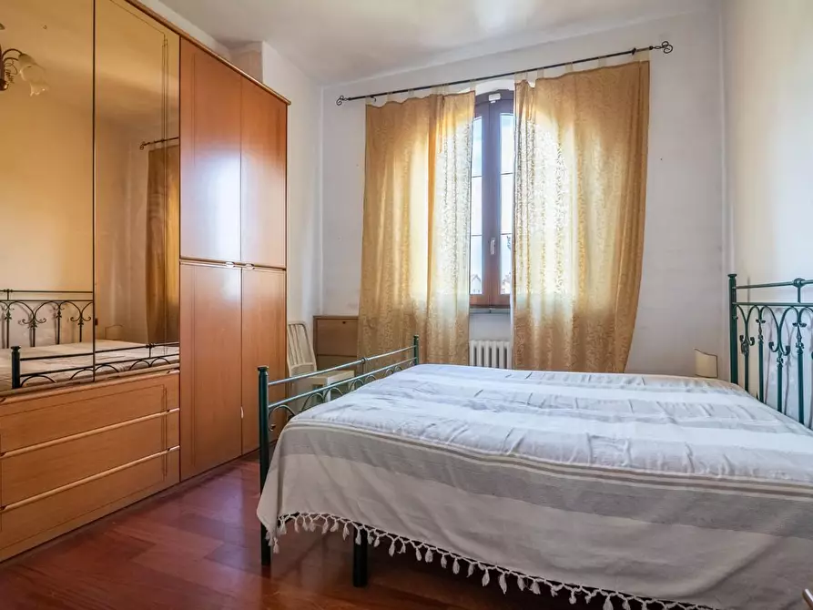 Immagine 18 di Casa bifamiliare in vendita  a Pontedera