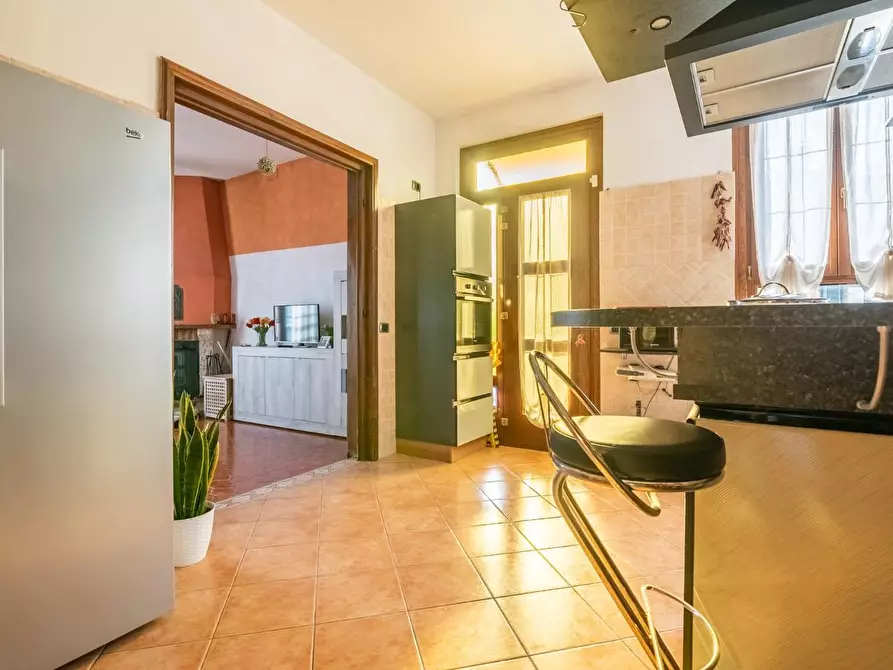 Immagine 26 di Casa bifamiliare in vendita  a Pontedera