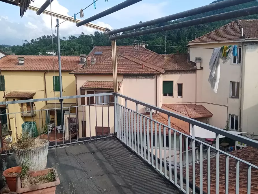 Immagine 11 di Appartamento in vendita  a Aulla