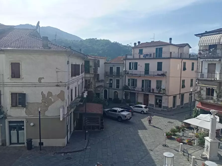 Immagine 13 di Appartamento in vendita  a Aulla