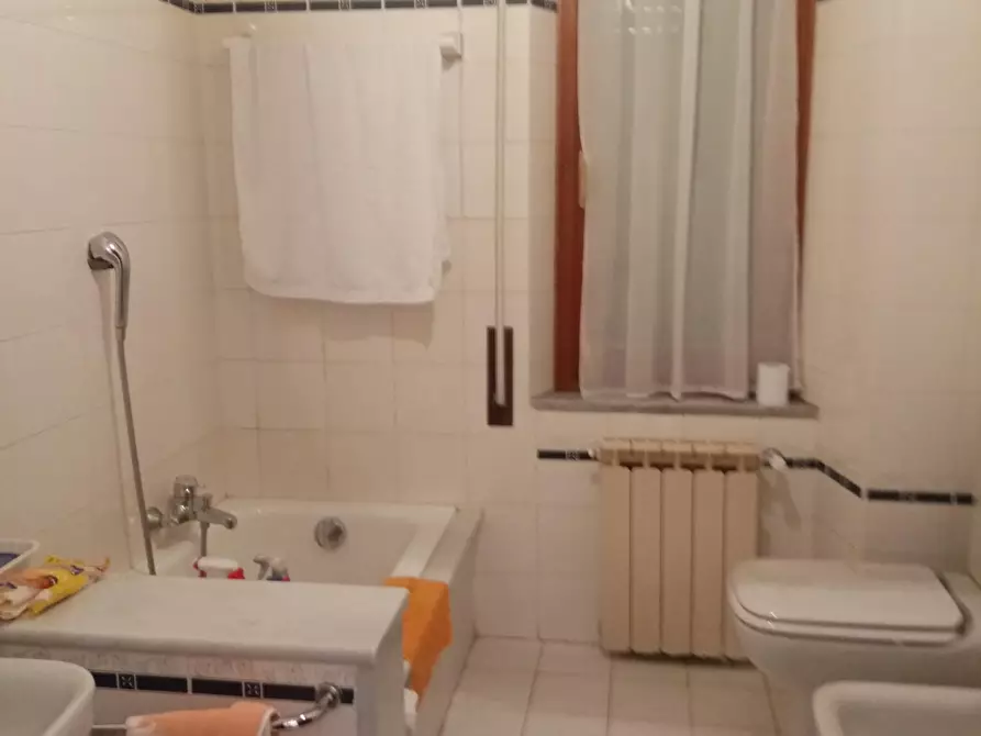 Immagine 4 di Appartamento in vendita  a Aulla