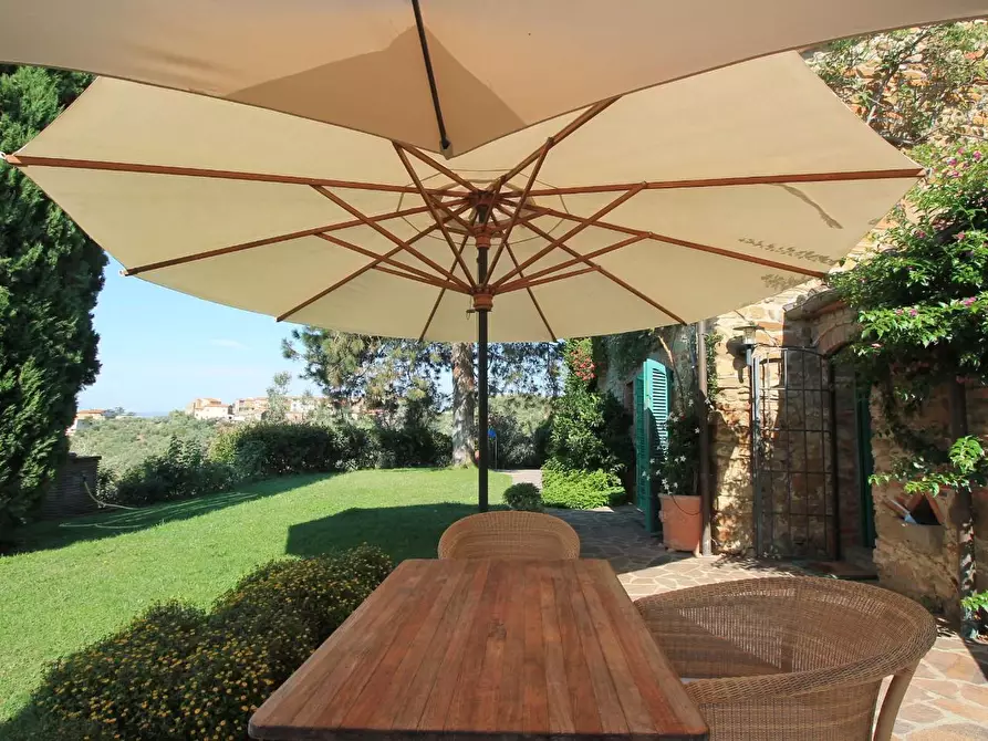 Immagine 28 di Casa colonica in vendita  a Larciano