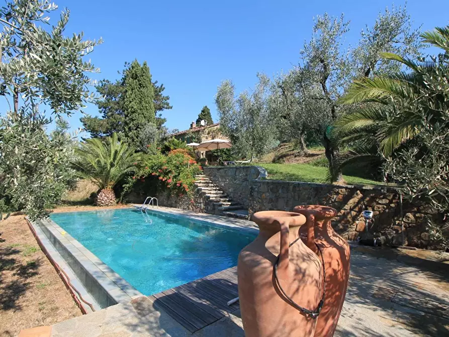 Immagine 34 di Casa colonica in vendita  a Larciano