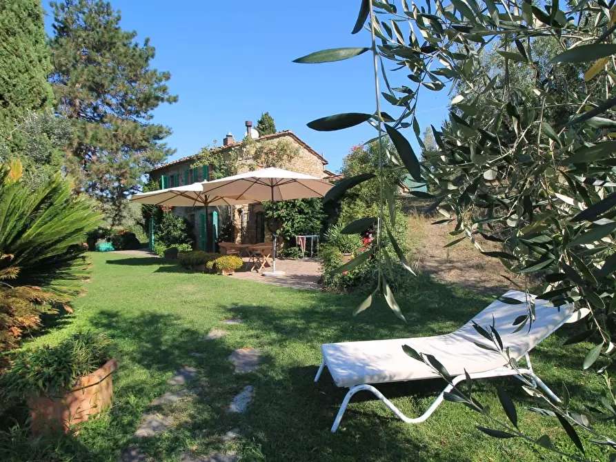 Immagine 32 di Casa colonica in vendita  a Larciano