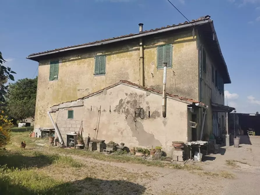 Immagine 7 di Rustico / casale in vendita  a Santa Maria A Monte