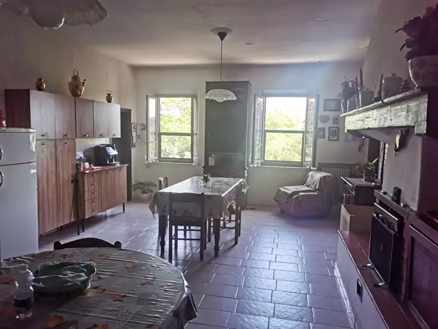 Immagine 13 di Rustico / casale in vendita  a Santa Maria A Monte