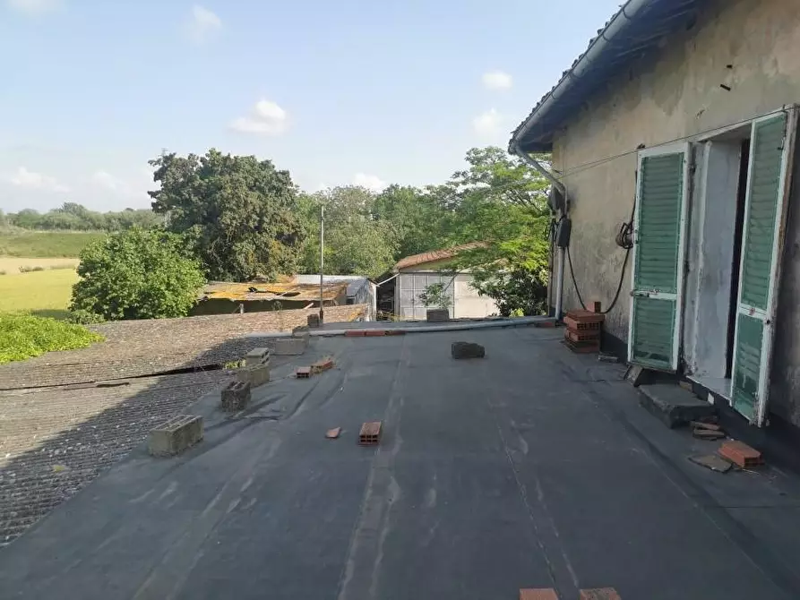 Immagine 21 di Rustico / casale in vendita  a Santa Maria A Monte