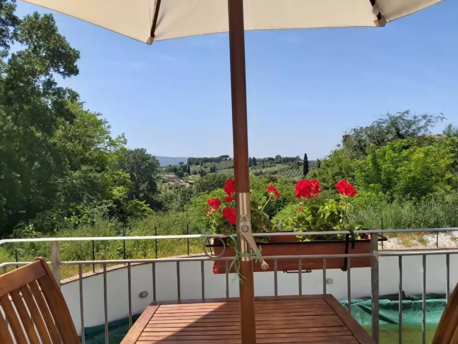 Immagine 2 di Appartamento in vendita  a Peccioli