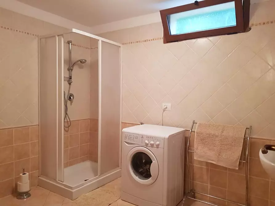 Immagine 10 di Appartamento in vendita  a Peccioli