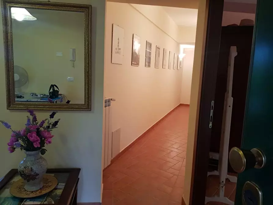 Immagine 9 di Appartamento in vendita  a Peccioli